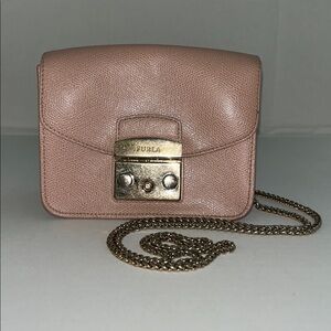 Furla Metropolis Mini Crossbody bag blush pink leather